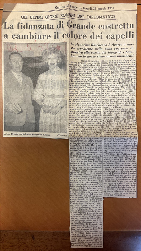 A.C., *La fidanzata di Grande costretta a cambiare il colore dei capelli*, «Gazzetta del Popolo», 23 maggio 1957