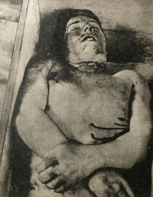 1945_villarbasse_crimen_1946_18_p8-9_det_6