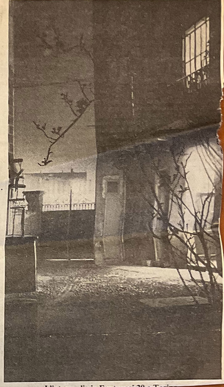 L’interno di via Fontanesi 20