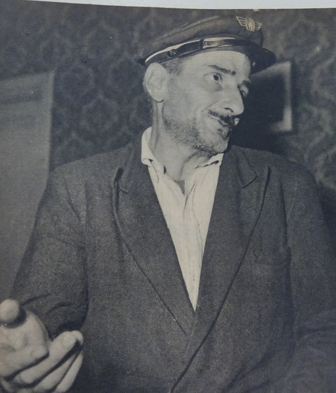 EPC-a4-n136-1953-05-10-022-01