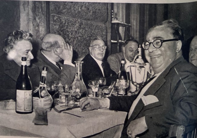 EPC-1952-04-26-p58-B