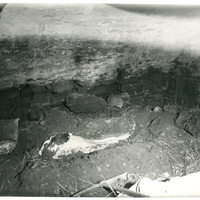 La fossa dove è stato rinvenuto il cadavere di Vittorino Vauthier