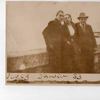 Nadir Chiabodo con i genitori a Vevey