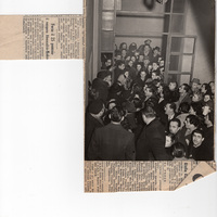 Il pubblico accalcato nei locali della corte d'Assise per assistere all'interrogatorio di Rina Fort