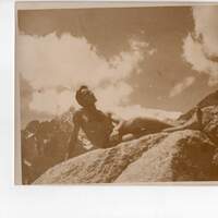 Nadir Chiabodo prende il sole ad Entrèves nel giugno 1953