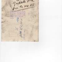 Il console Bovo e i membri della Corte esaminano il plastico della villa dei Grande a Bangkok