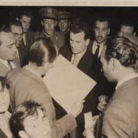 Gli inquirenti sul luogo dell'assassinio di Erio Codecà